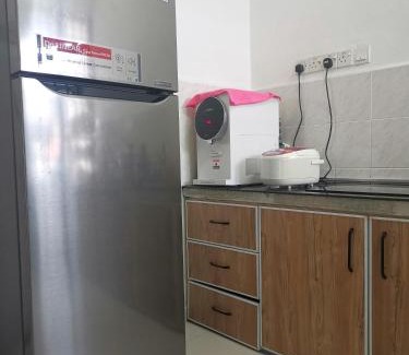 Central Seberang Perai House | White House 19 Room B