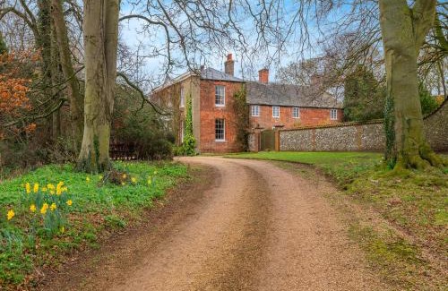 Ringstead House | White House Farm