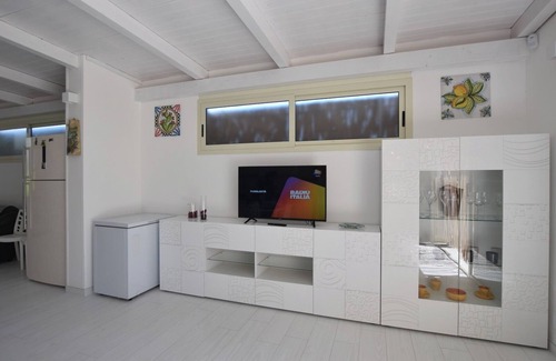 Santa Maria del Focallo Villa | WHITE DAMA.