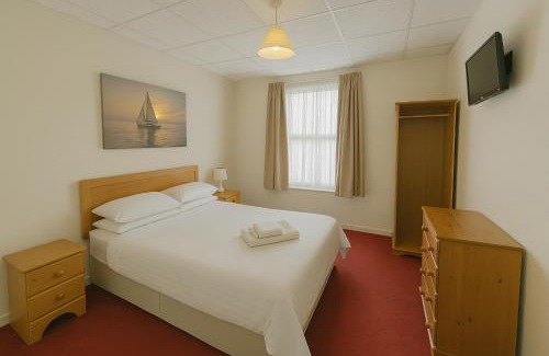 North Shore Hotel | White Swallow Hotel