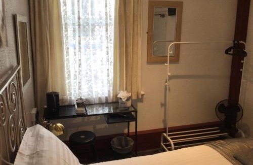 North Shore Hotel | White Swallow Hotel