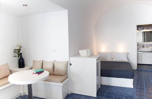 Imerovigli House | WhiteDeck Hotel