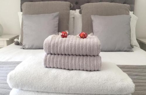 Whitstable House | Whitstable The Jolly