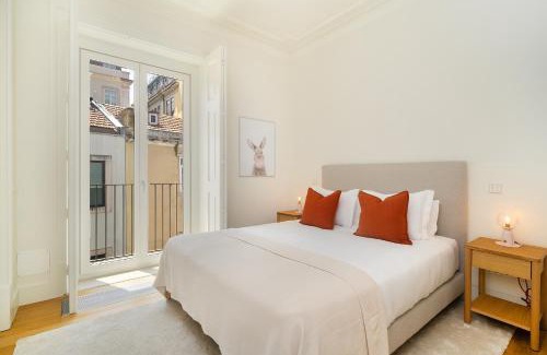 Sao Jose Apartment | WHome Timeless Design Meets Central Convenience