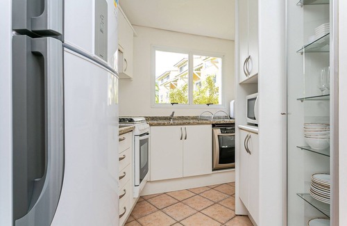 Lagoa da Conceicao Apartment | WI-FI 500MB | Pier in Lagoa da Conceição #LA09