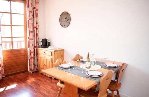 Vignec Apartment | Wifi, 1st floor, balcony, tv, ski locker, 35m², Saint Lary Soulan