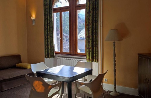 Jausiers Apartment | Wifi, 3rd floor, swimming pool, sauna, parking, tv, 35m², Pra Loup