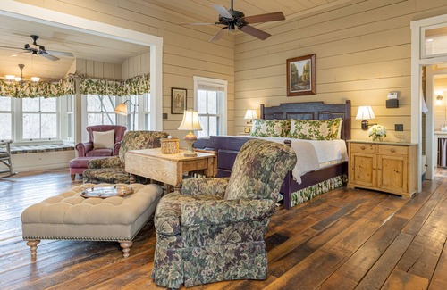 Sylva Cabin | Wild Ginger Cabin: A peaceful sanctuary in Balsam Mountain Preserve