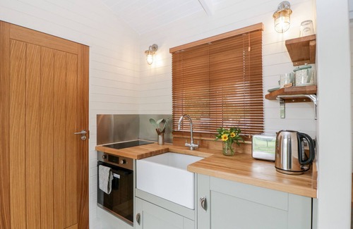 Kemble Cottage | Willow