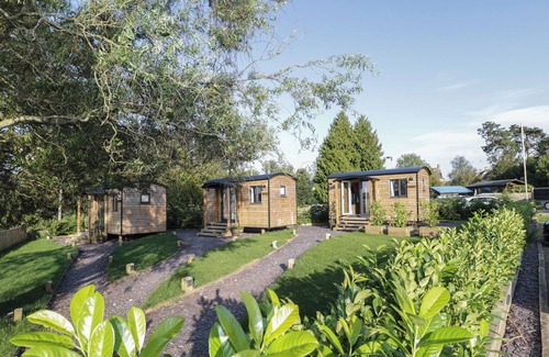 Kemble Cottage | Willow