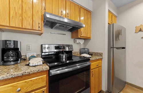 Lakeside Village Apartment | Willows #1713 by Summit County Mountain Retreats