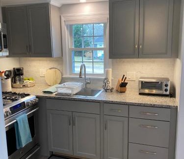 Dennis Port House | Willows Cottage East