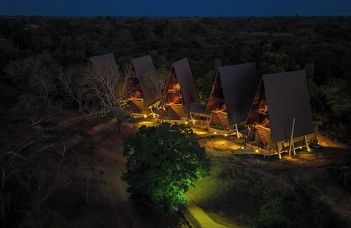 Nochchiyagama Villa | Wilpattu Safari Resort –5 Minutes to the Wilpattu National Park Main Entrance