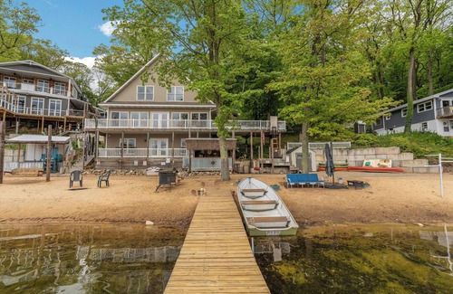 New Era Cottage | Wind Chime Cottage: Family Fun and Lakefront Comfort, Year-Round!