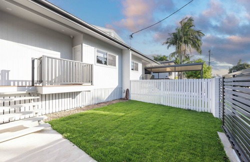 Hermit Park House | Windsor Charm - Unit One