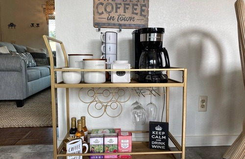 Santa Rosa House | Wine Country Bungalow