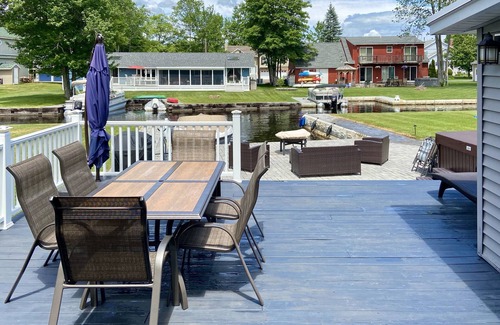 Lochmere House | Winnisquam Lake House