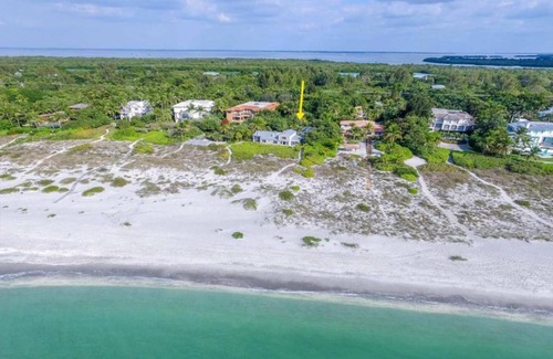 Captiva House | Winshall Home home