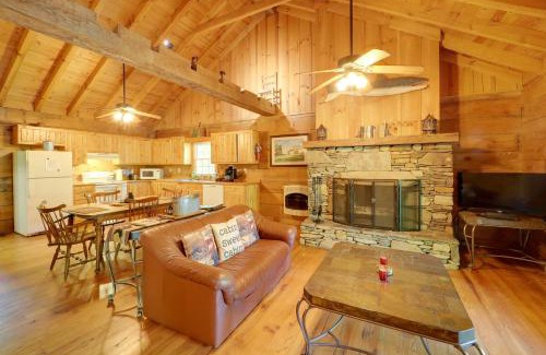Vein Mountain House | Winter Hiking and Hot Tub Soaks! Marion Mtn Cabin