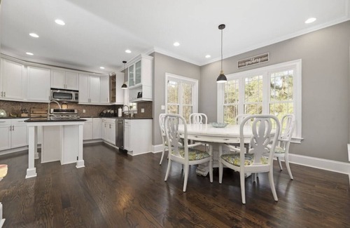 Mooresville House | Winter specials! Welcome to our LKN HOME! Sleeps 16! Boat Rental Available!