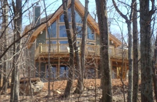 Nellysford House | Wintergreen Retreat - bespoke luxury post & beam home on Devils Knob loop