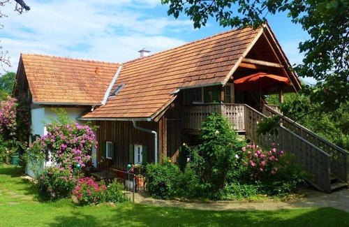 Harrachberg Other | Winzerhaus - 3 Nächte - Altes Gehöft am Lormanberg