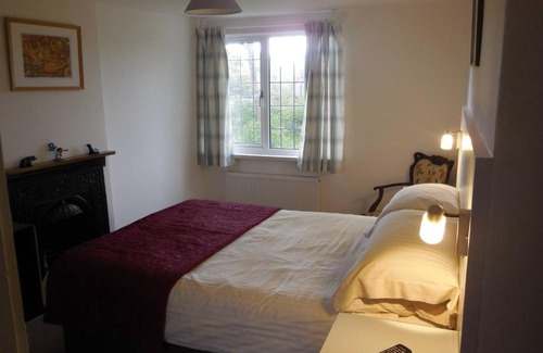 Wilmington House | Wishing Well Cottage