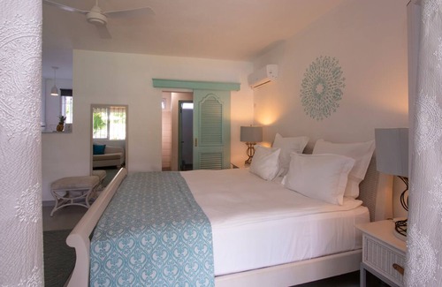 Pointe aux Canonniers Hotel | With character & charm and a pinch of magic