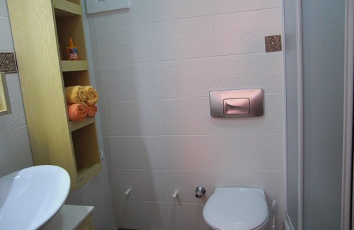 Kadıkale Apartment | With sea view to the island of Kos, large pool, gardens