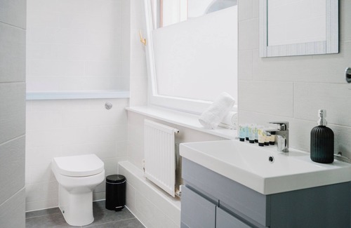 Canary Wharf Hotel | WNS Hotel