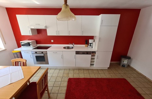 Unterschonau Apartment | Wohnung für 2 bis 6 Pers., 100 qm, Zwei Sep. Schlafzimmer, Terrasse mit Bergblick