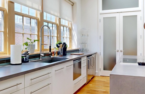 Downtown Asheville Apartment | Wolf Den Loft Downtown AVL