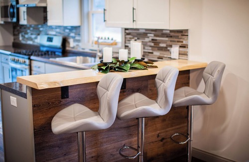 Wolf Lake House | Wolf Lake Charming Retreat