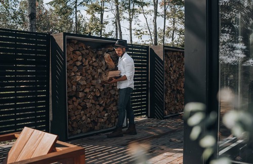 La Conception Cabin | WOLM Cabin a Scandi-inspired glass cabin near Mont Tremblant