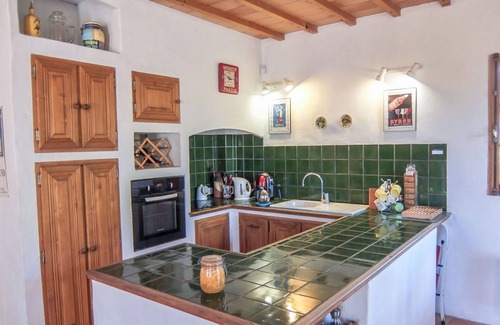 Palau-del-Vidre House | Wonderful private villa for 6 people with WIFI, private pool, TV and terrace