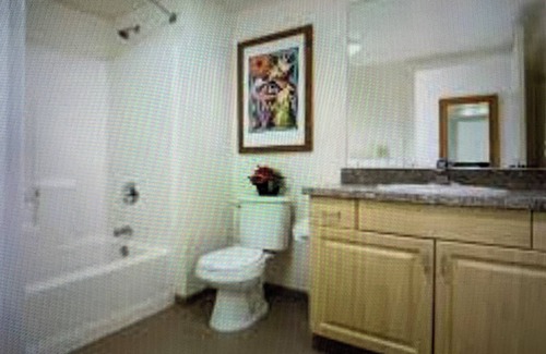 Kihei Resort | Wonderful 2-bedroom in Kihei with AC, WiFi, kitchen, fitness room, pool and more
