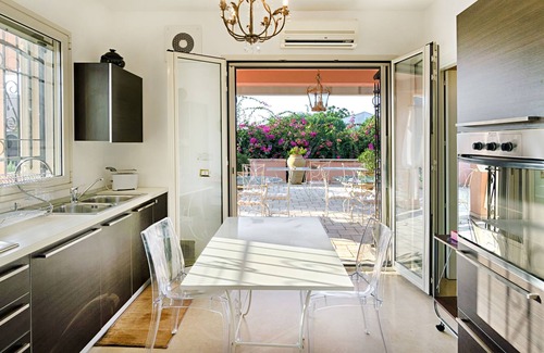 Caucana-finaiti-casuzze-finaiti Nord Villa | Wonderful charming villa, with large swimming pool and next to the beach
