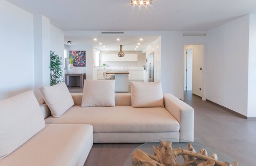 Grau i Platja Apartment | Wonderful holidays in a luxurious flat.