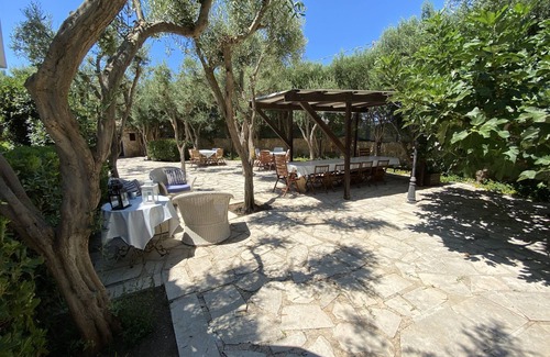 Caucana-finaiti-casuzze-finaiti Nord Villa | Wonderful villa with private swimming pool, park, 350 meters from the beach