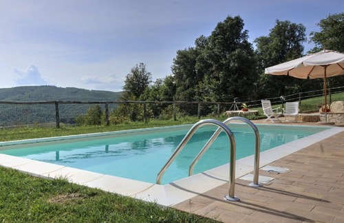 Gaiole in Chianti Villa | Wonderful private villa for 12 people with private pool, WIFI, A/C and TV