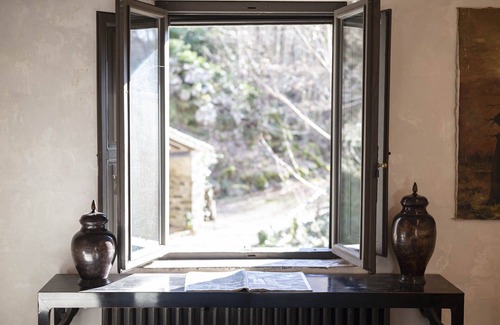 Loro Ciuffenna Villa | Wonderful private villa for 12 people with A/C, private pool, WIFI, TV and patio