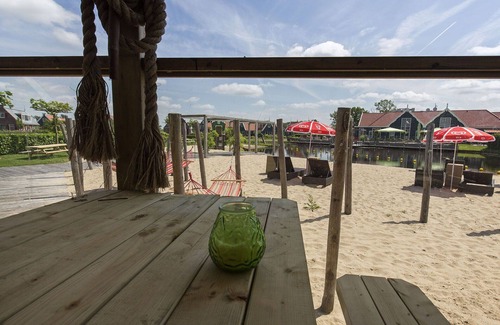 West-Graftdijk House | Wonderful private villa for 10 people with pool, WIFI, TV and terrace