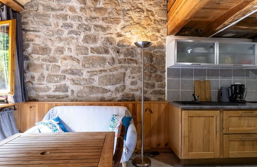 Sainte-Marguerite-Lafigere House | Wonderful private villa for 3 guests with A/C, TV and terrace