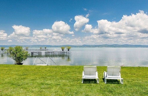 Balatonoszod House | Wonderful private villa for 10 guests with WIFI, A/C, TV and terrace