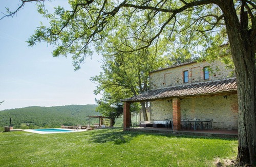 Bucine Villa | Wonderful private villa with private pool, A/C, WIFI, TV, patio, panoramic view and parking