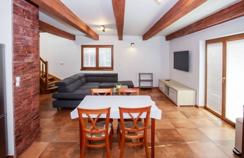 Zabovresky House | Wonderful private villa for 4 people with WIFI, TV and terrace