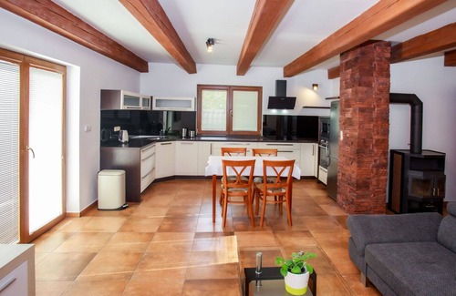 Zabovresky House | Wonderful private villa for 4 people with WIFI, TV and terrace
