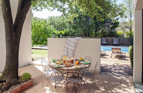 Saignon House | Wonderful private villa for 6 people with private pool, WIFI, TV, terrace and pets allowed