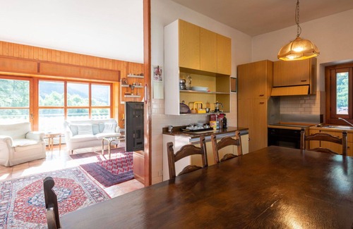Pellizzano Villa | Wonderful private villa for 8 people with WIFI, TV, terrace and pets allowed
