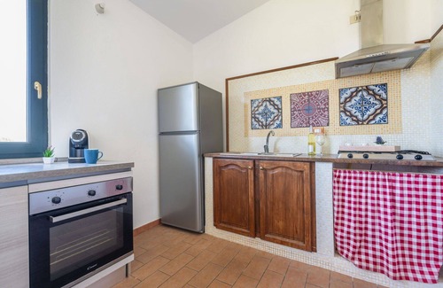 Quartucciu House | Wonderful private villa for 6 guests with A/C, TV, patio and panoramic view